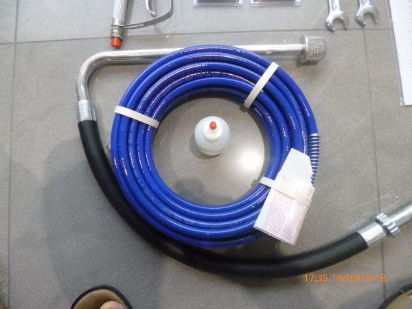 Airless Paint Spray Piston Pro 777 3HP 15M Hose 5/17 + 5/19 Metal Wand 2200Watts PRO 777 SPRAYER GUN