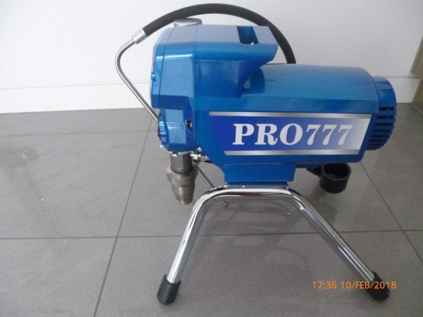 Airless Paint Spray Piston Pro 777 3HP 15M Hose 5/17 + 5/19 Metal Wand 2200Watts PRO 777 SPRAYER GUN